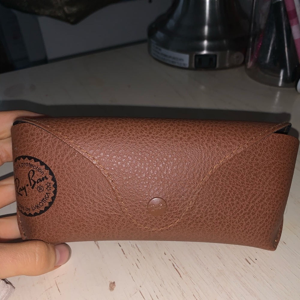 Ray Bans Case